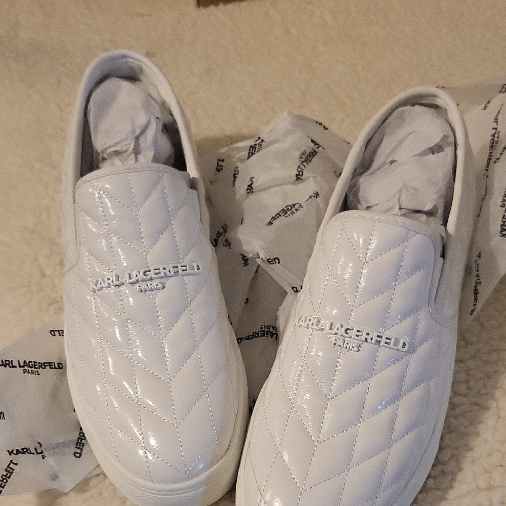 Karl Lagerfeld Glossy White Quilted Slip-Ons